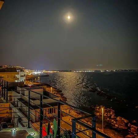 Palace Vista Mare ベッド・アンド・ブレックファスト